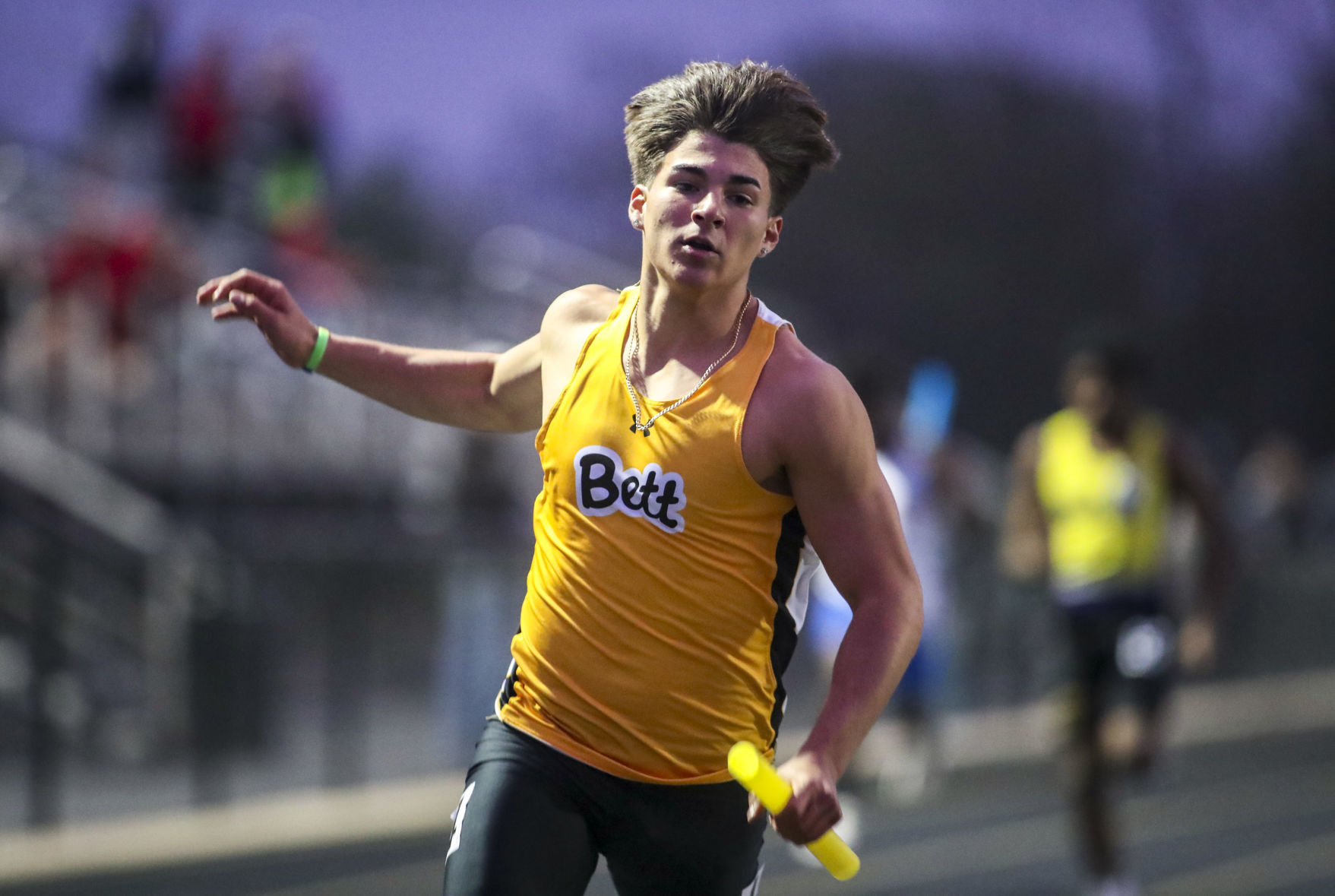 050219-qct-spt-mac-boys-track-005